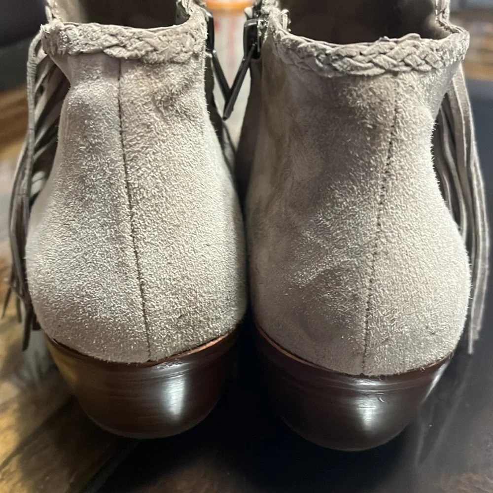 Sam Edelman Paige Fringe Gray Leather Suede Ankle Booties Size 8.5 - Picture 10 of 11